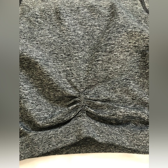 Gymshark cropped top Adapt Marl - Picture 3 of 6